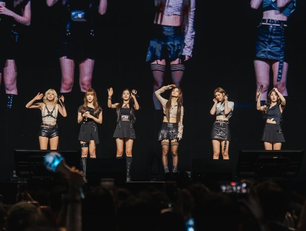 K-Wave Super Concert